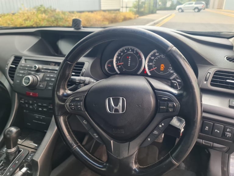 2013 Honda Accord 2.0 i-VTEC EX Auto Euro 5 4dr SALOON Petrol Automatic