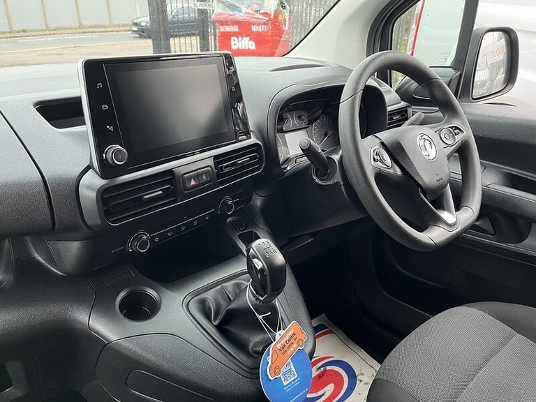 2021 Vauxhall Combo 2300 1.5 Turbo D 100ps H1 Sportive Van PANEL VAN DIESEL Manual