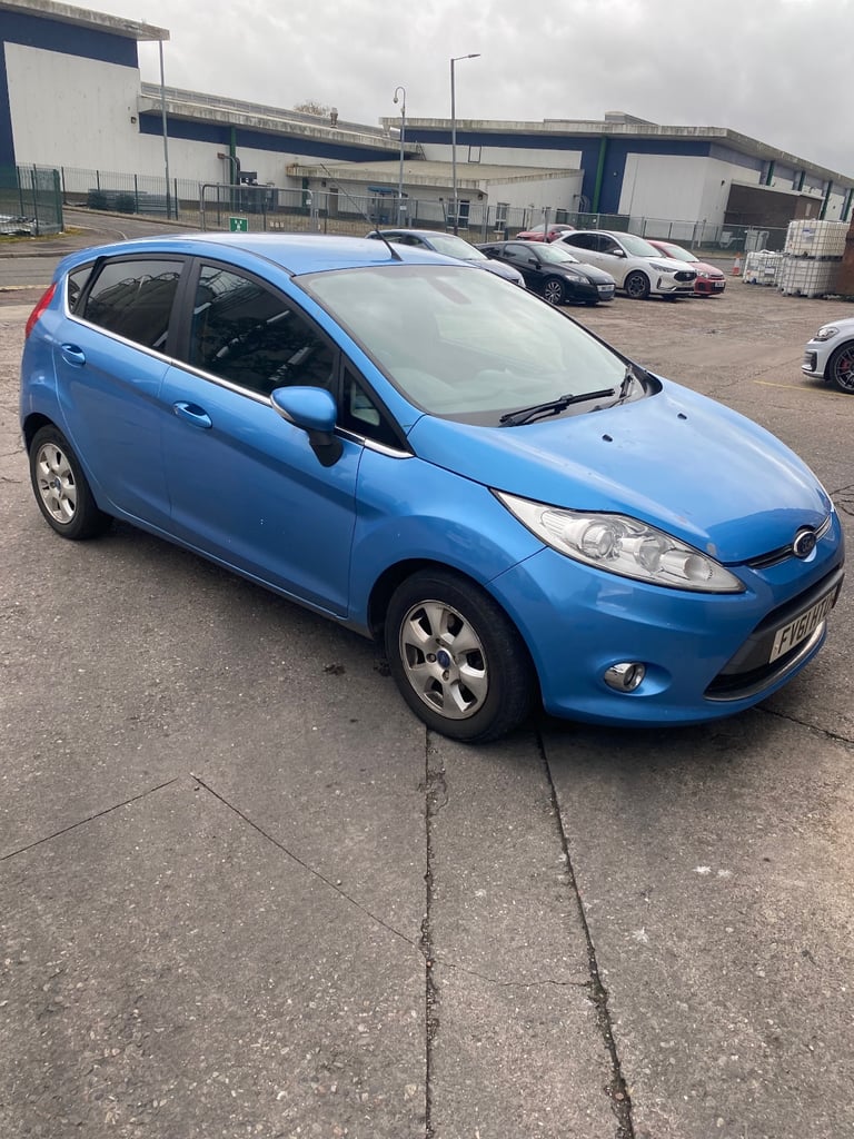 Ford, FIESTA, Hatchback, 2011, Manual, 1560 (cc), 5 doors