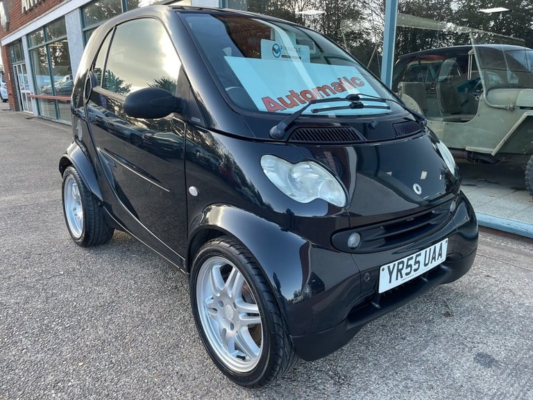 2005 smart fortwo 0.7 City Nightrun Hatchback 3dr Petrol Automatic (127 g/km, 74 bhp) Hatchback P...