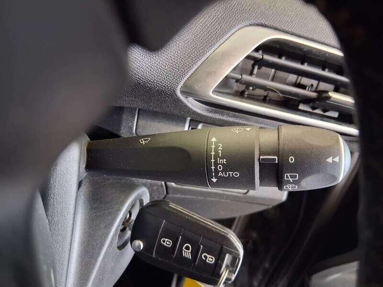 2019 Peugeot 3008 1.2 PureTech GT Line SUV 5dr HATCHBACK Petrol Manual