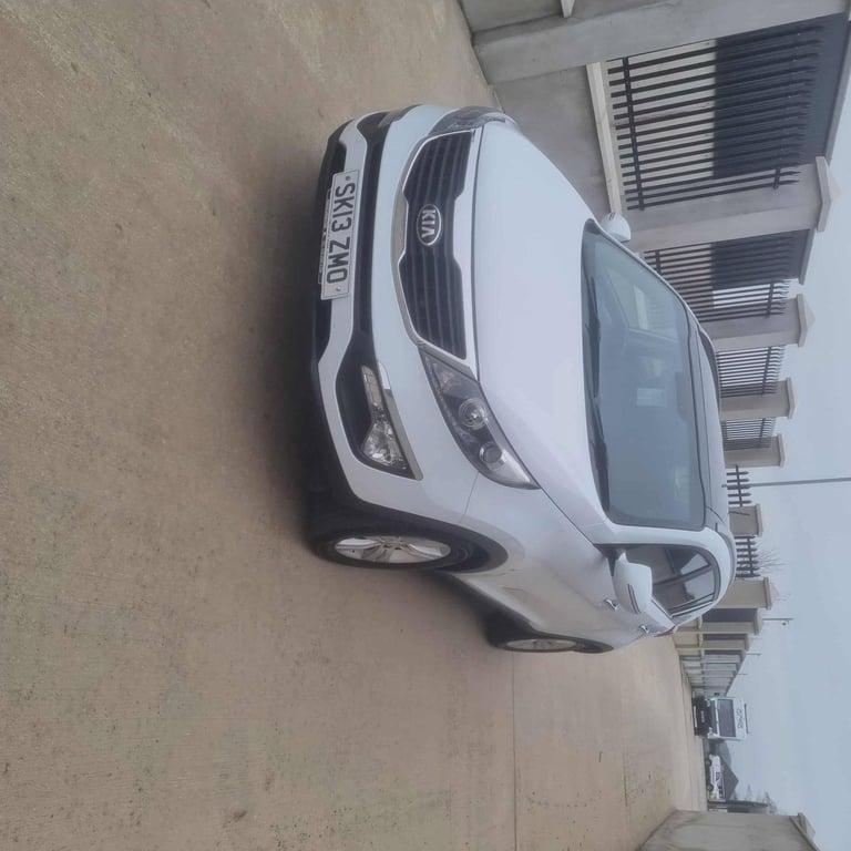 Kia, SPORTAGE, Estate, 2013, Manual, 1685 (cc), 5 doors