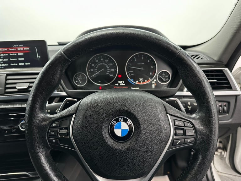 2016 BMW 3 Series 3.0 330d Luxury Touring Auto Euro 6 (s/s) 5dr ESTATE Diesel Automatic