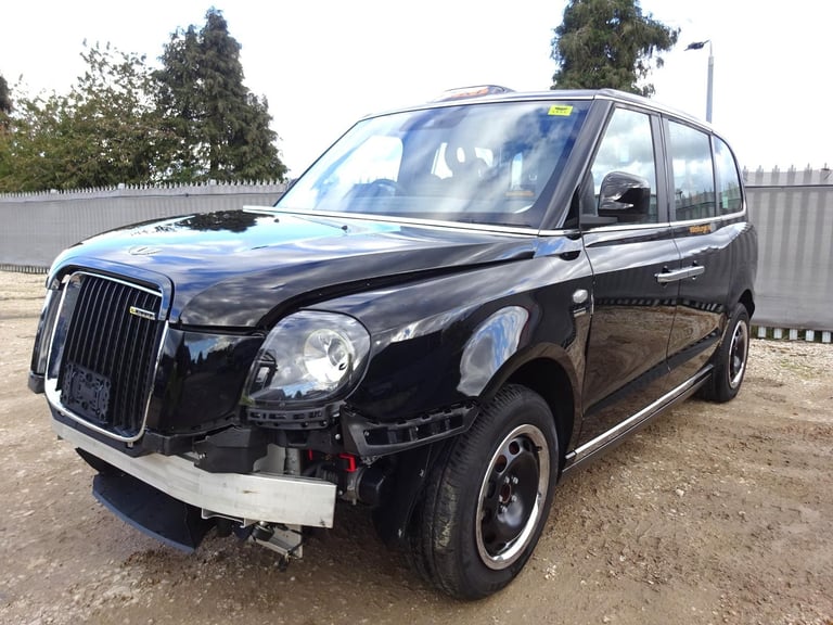 2024 74 REG LEVC TX VISTA COMFORT PLUS TAXI CAB HYBRID AUTO DAMAGED SALVAGE