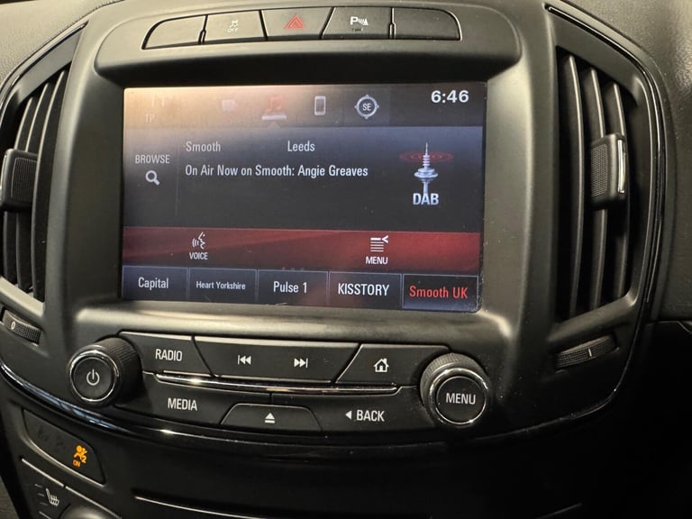 2015 Vauxhall Insignia 2.0 CDTi SRi Nav Sports Tourer Auto Euro 5 5dr Estate Diesel Automatic