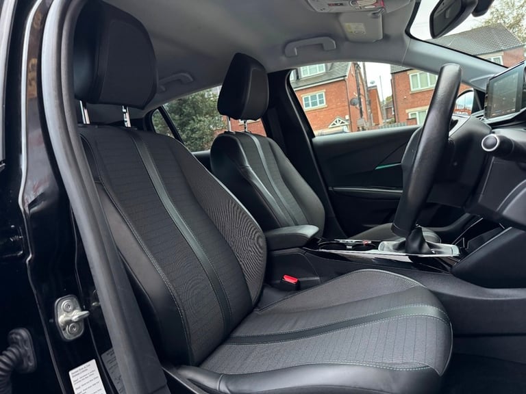 Peugeot 208 PURETECH ALLURE S/S