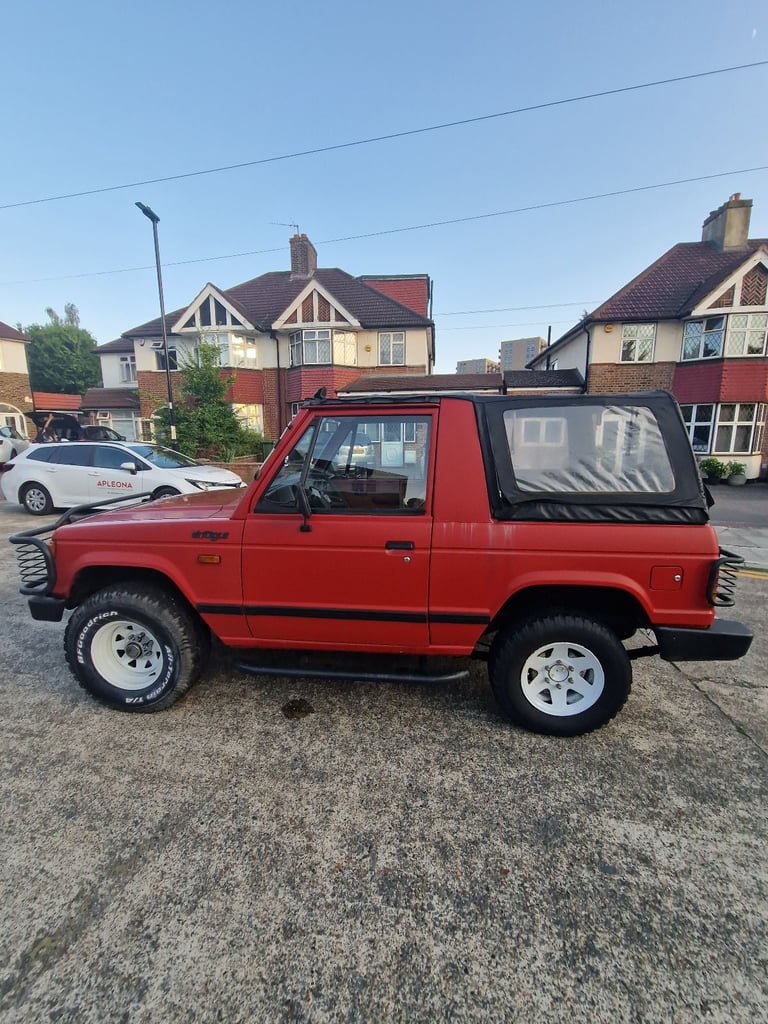 Left Hand Drive Mitsubishi Shogun/Pajero