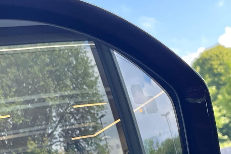 2025 Land Rover Range Rover Evoque 1.5 P270e Dynamic SE 5dr Auto ESTATE PETROL/ELECTRIC Automatic