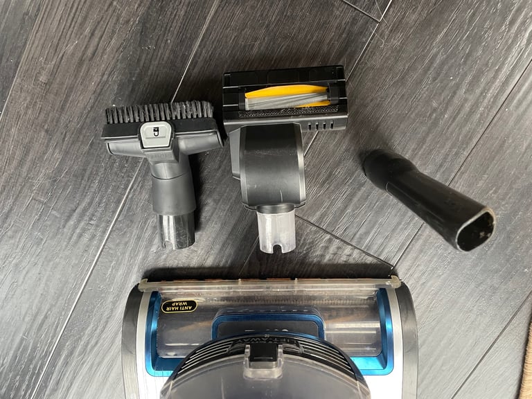 Shark XL Anti Hair Wrap Upright Vacuum PZ1000UK