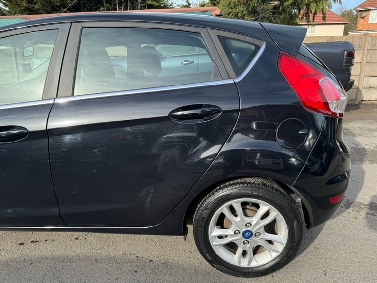 2016 Ford Fiesta 1.0 EcoBoost Zetec 5dr Powershift HATCHBACK PETROL Automatic