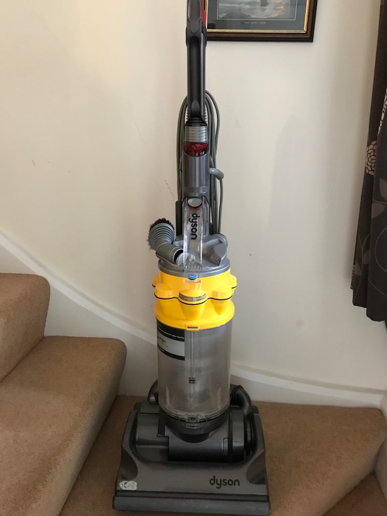 image for Dyson cleaner.