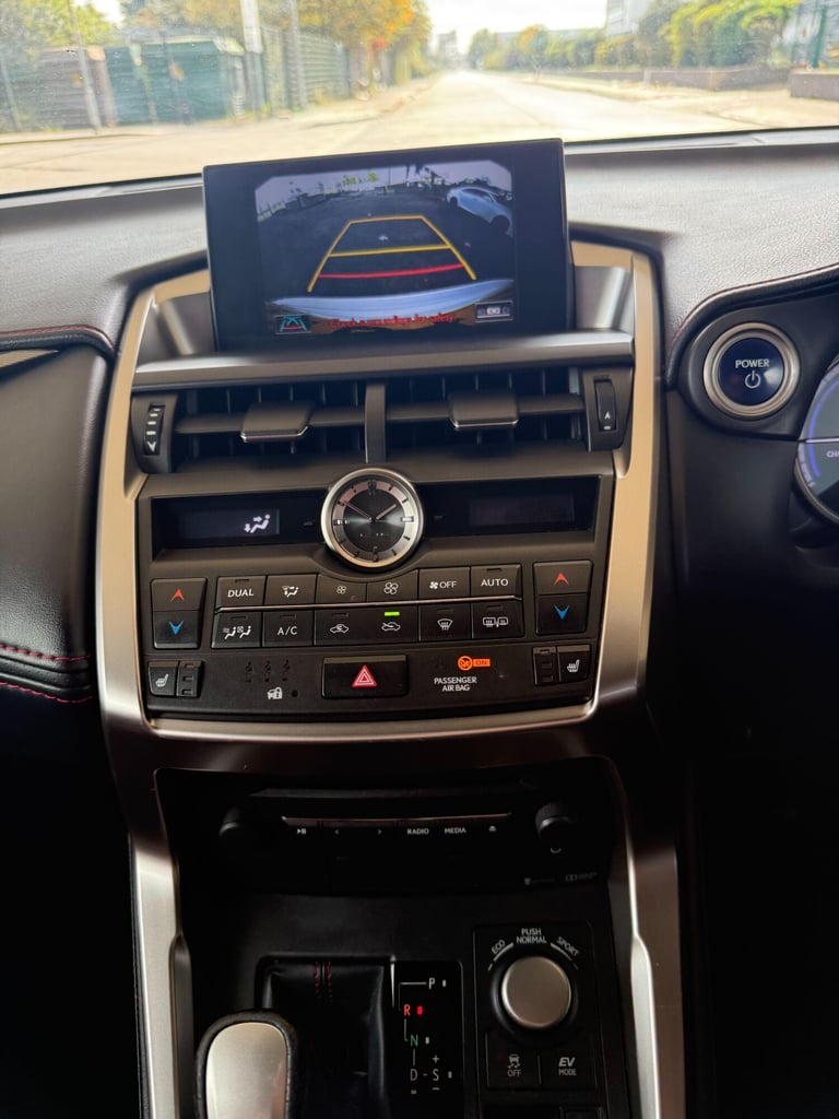 2014 Lexus NX 2.5 300h F Sport SUV 5dr Petrol Hybrid E-CVT 4WD Euro 6 (s/s) (197 ps) ESTATE Petro...