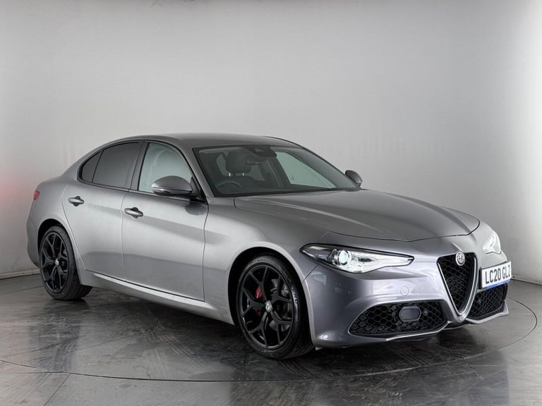 image for 2020 Alfa Romeo Giulia 2.0T Veloce Auto Euro 6 (s/s) 4dr Saloon Petrol Automatic