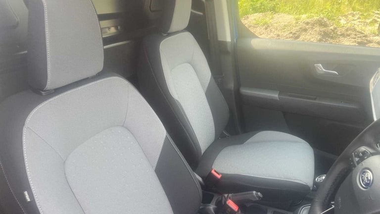  Ford Transit Courier 1.0 EcoBoost 125ps Limited Van Van Petrol Manual