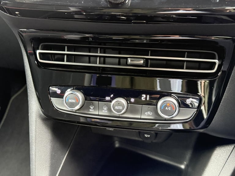 2022 Vauxhall Mokka 50kWh SRi Premium SUV 5dr Electric Auto (136 ps) SUV Electric Automatic