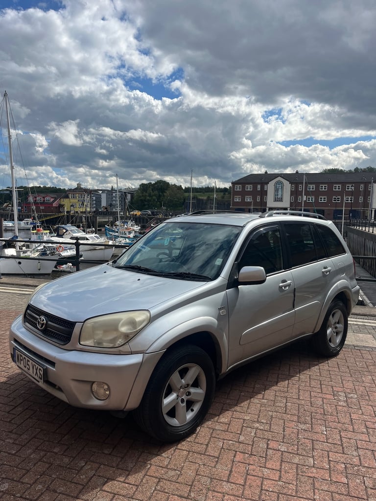 2005 Toyota RAV4 20 XT-R 5dr Auto ESTATE Petrol Automatic