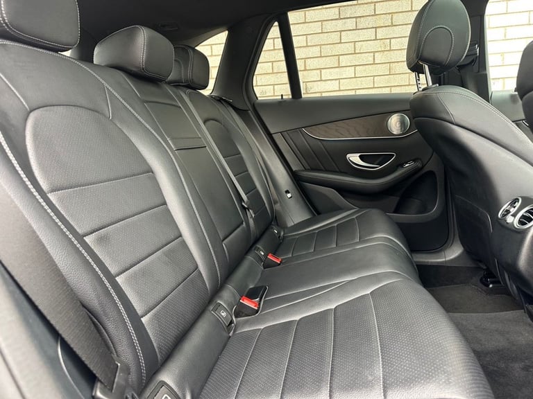 2015 65 MERCEDES-BENZ GLC 2.1 GLC250D AMG LINE (PREMIUM PLUS) SUV 5DR DIESEL G-T