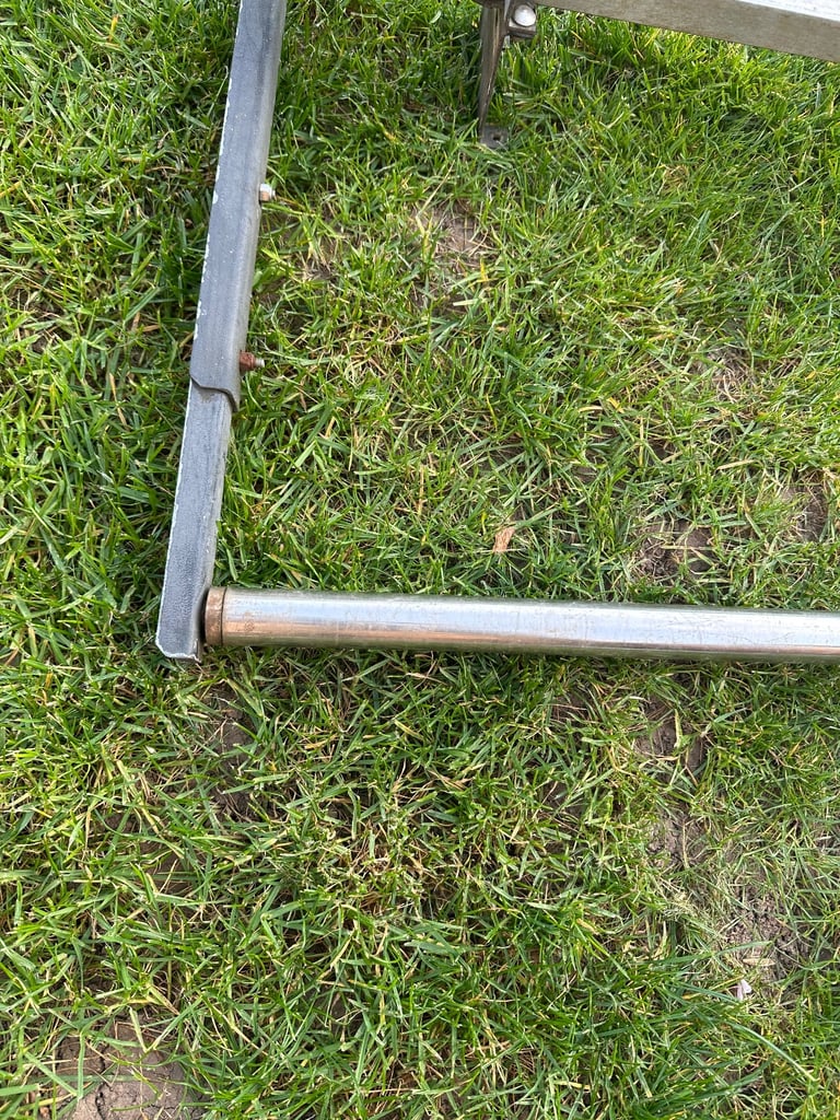 Vauxhall Vivaro Full Roof Rack With Roller rhino roof rack.