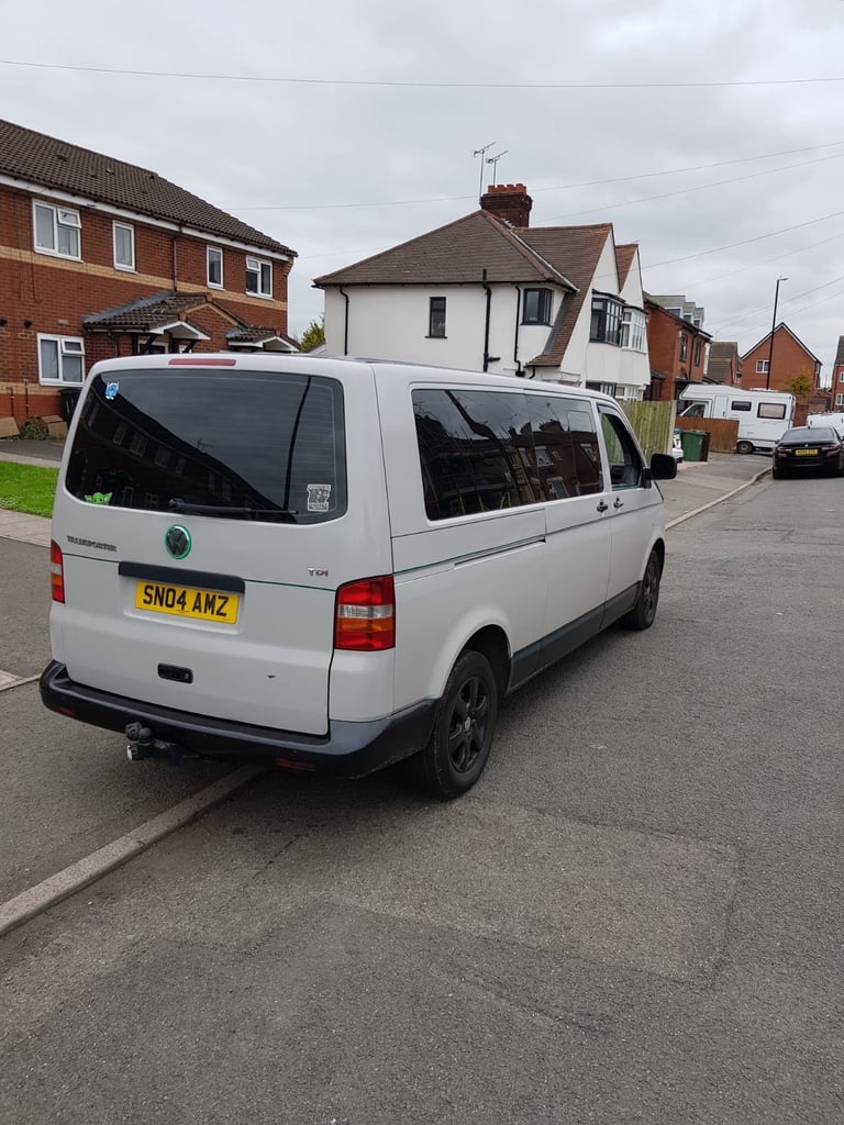 Volkswagen, TRANSPORTER SHUTTLE, Minibus, 2004, Automatic, 2460 (cc)