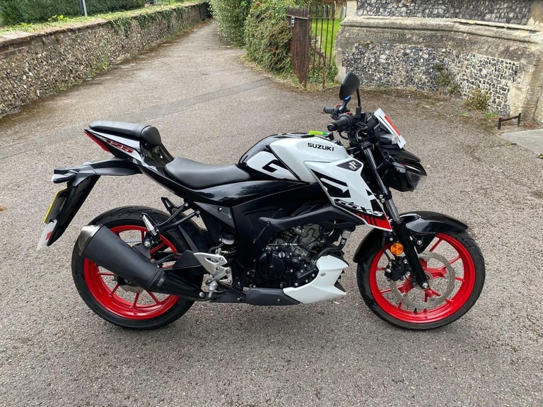 image for 2023 Suzuki GSX-S125 125 Euro 5