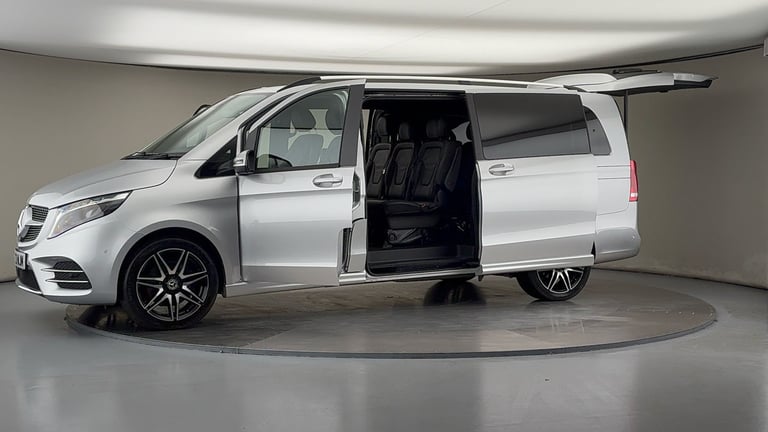 2023 Mercedes-Benz V-Class 2.0 V300d AMG Line MPV 5dr Diesel G-Tronic+ Euro 6 (s/s) XLWB (237 ps)...