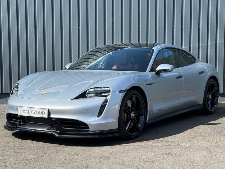 image for 2020 Porsche Taycan Performance Plus 93.4kWh Turbo Saloon 4dr Electric Auto 4WD (680 ps) Saloon E...