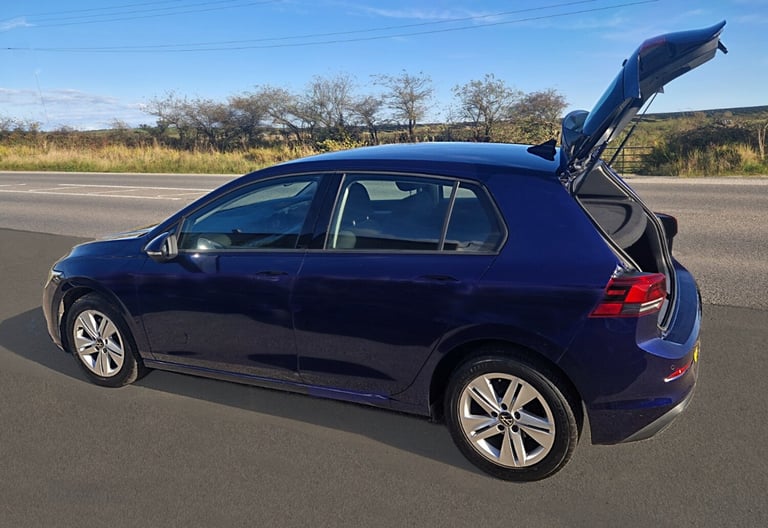 2021 Volkswagen Golf 1.5 TSI Life 5dr HATCHBACK Petrol Manual