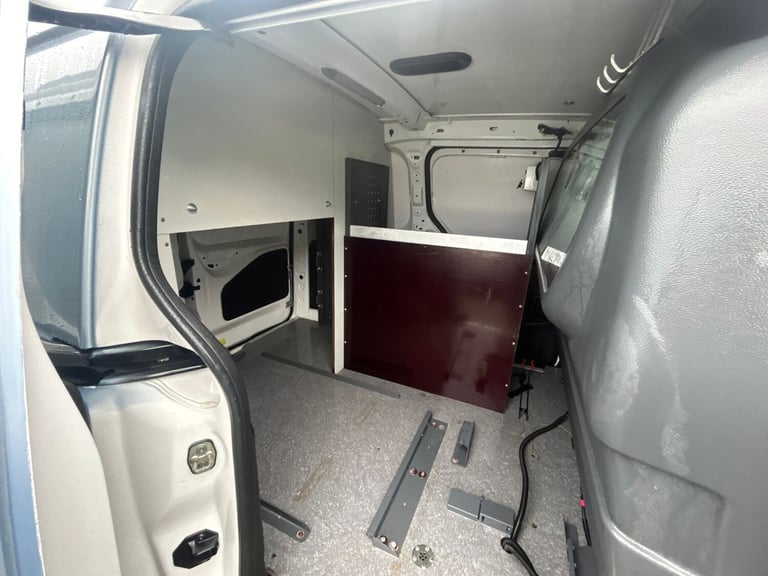 2018 Peugeot Partner 850 SE 1.6 BlueHDi 100 Van ATV PANEL VAN Diesel Manual