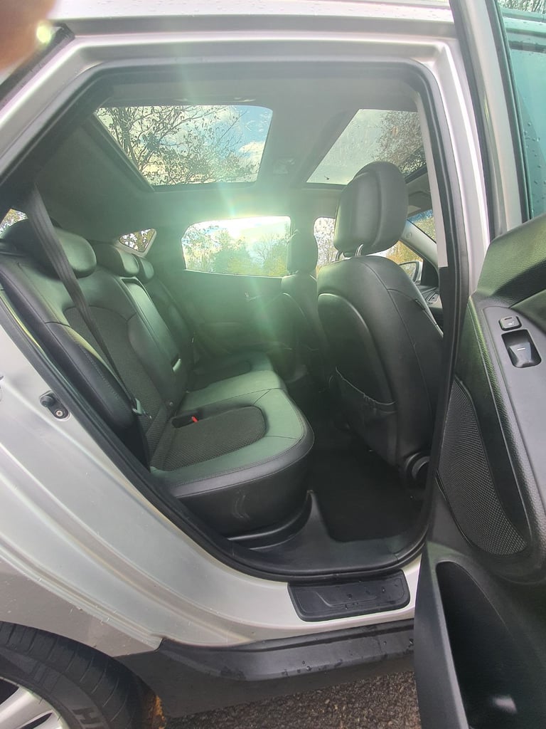 Hyundai, IX35, Estate, 2010, Manual, 1995 (cc), 5 doors