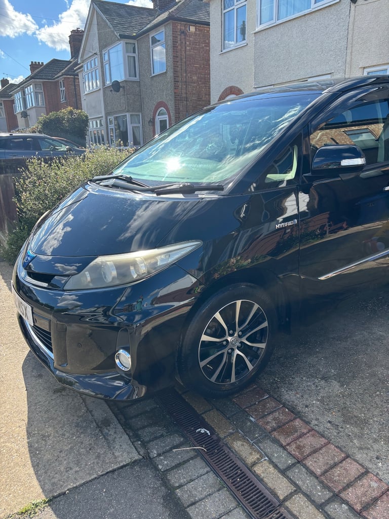 Toyota Estima E-Four - 2.4 Hybrid - 7 Seater - ULEZ dash cam 