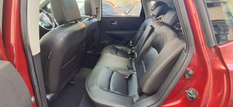 2013 Nissan Qashqai 1.6 dCi Tekna 5dr [Start Stop] HATCHBACK DIESEL Manual