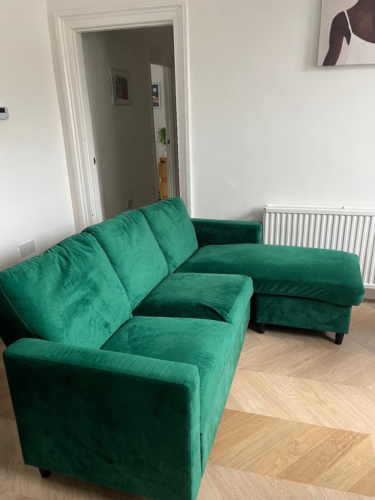 3 Seater Sofa with Reversible Chaise in Green Velvet