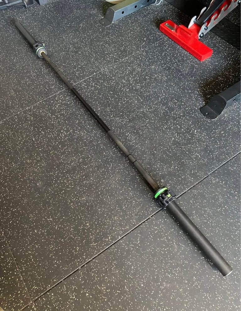 image for Primal Strength 7 foot 20kg CrossFit Olympic barbell (28mm knurling) Jaw lock collars included.