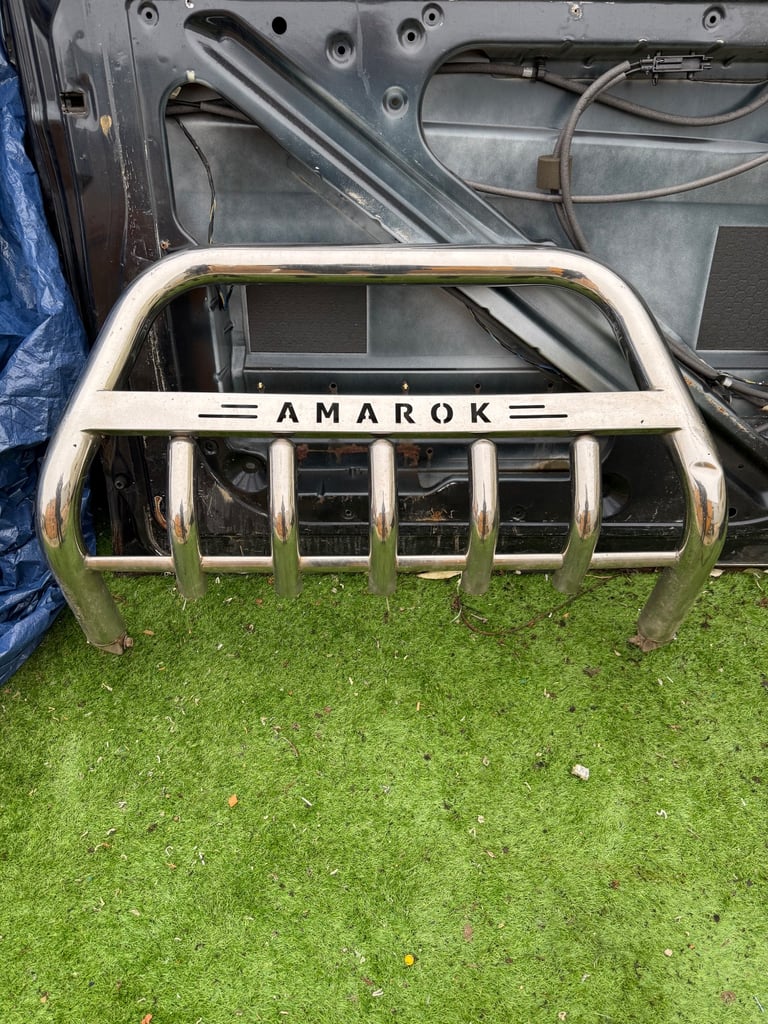 VW Amarok Bull Bars