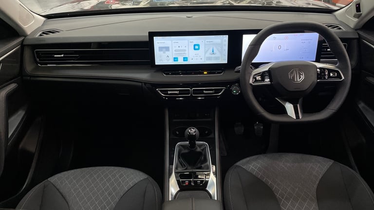 2024 MG HS 1.5 T-gdi SE Petrol