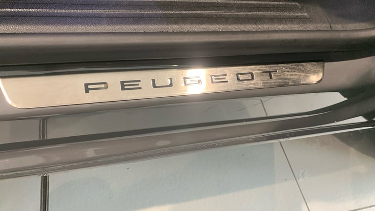2024 Peugeot 2008 1.2 PureTech GT SUV 5dr Petrol EAT Euro 6 (s/s) (130 ps) SUV Petrol Automatic