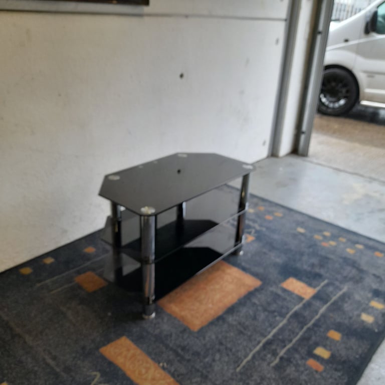Black glass tv unit 80cm x 45cm x 53cm, Ref:15318 £10.00