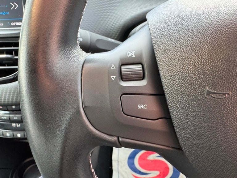 Peugeot 2008 1.2 PureTech Allure SUV 5dr Petrol Manual Euro 6 (82 ps)