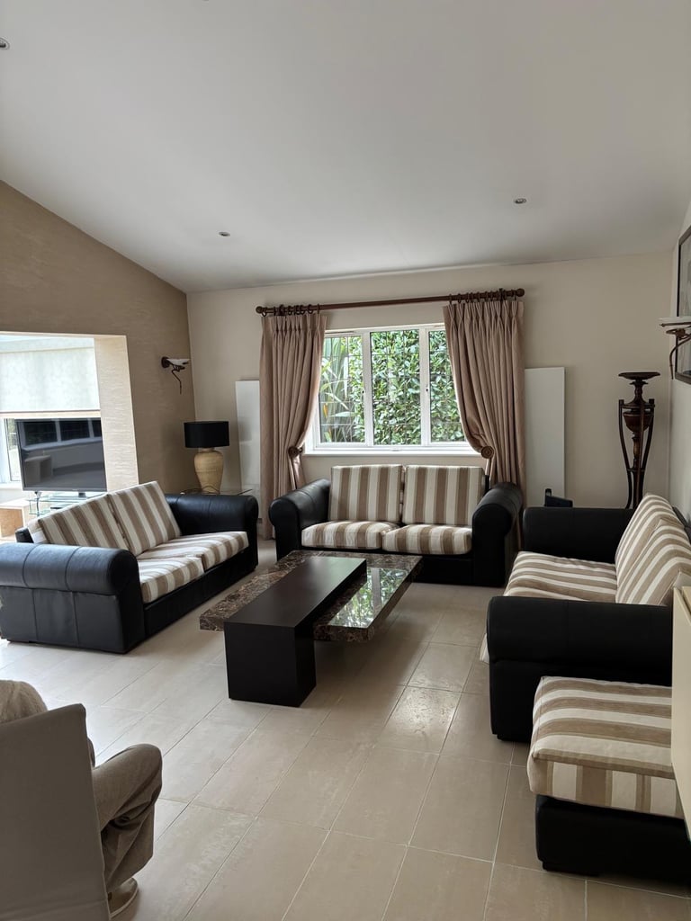 image for FREE!! SOFAS,CHAIRS,MIRRORS ETC