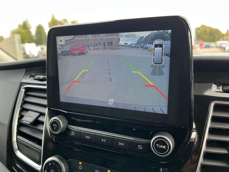 2019 Ford Transit Custom 300 L1 Double Cab in Van 2.0L 130PS Auto in Orange Glow