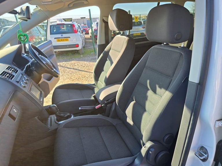 2014 Volkswagen Touran 1.4 TSI BlueMotion Tech SEL DSG Euro 6 (s/s) 5dr MPV Petrol Automatic