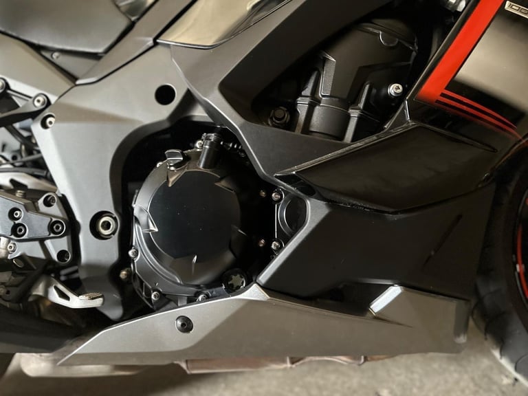 STUNNING ONE OWNER 2021/71 KAWASAKI NINJA 1000 SX MOTORCYCLE