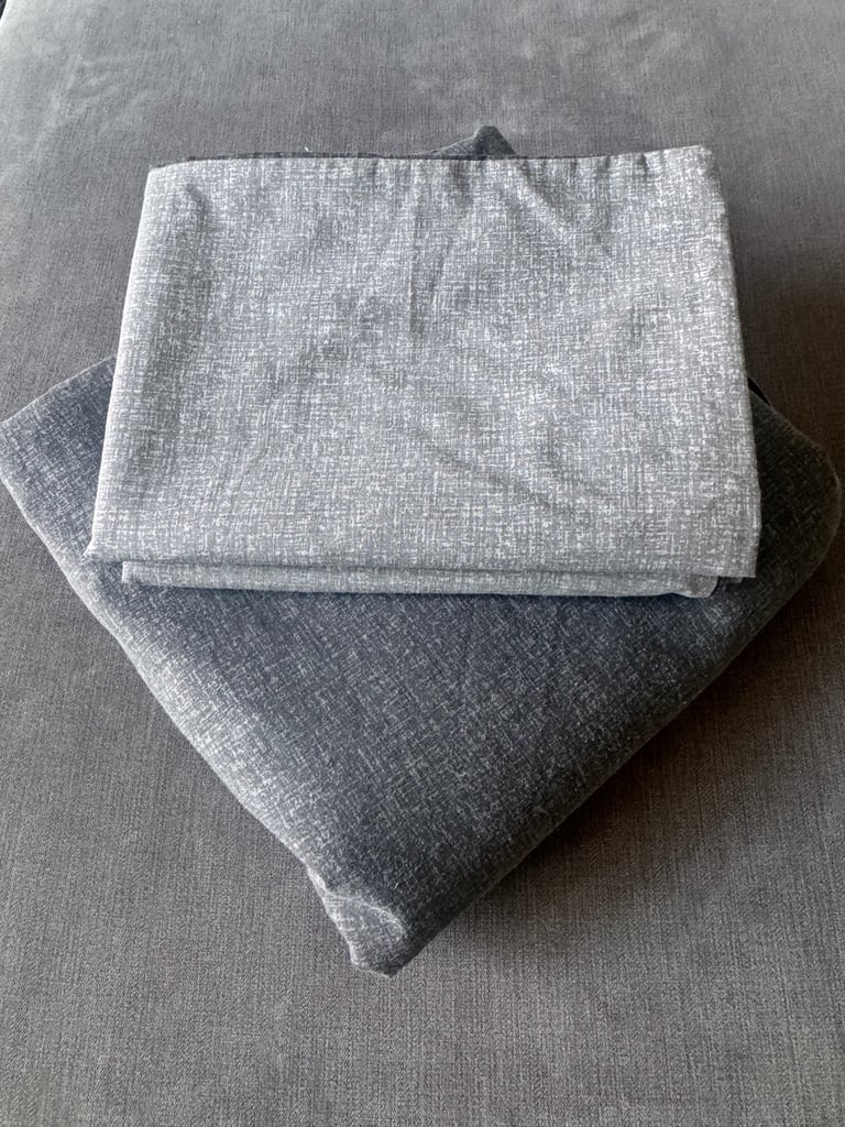 King Size Duvet Set + 6 x Pillow Cases