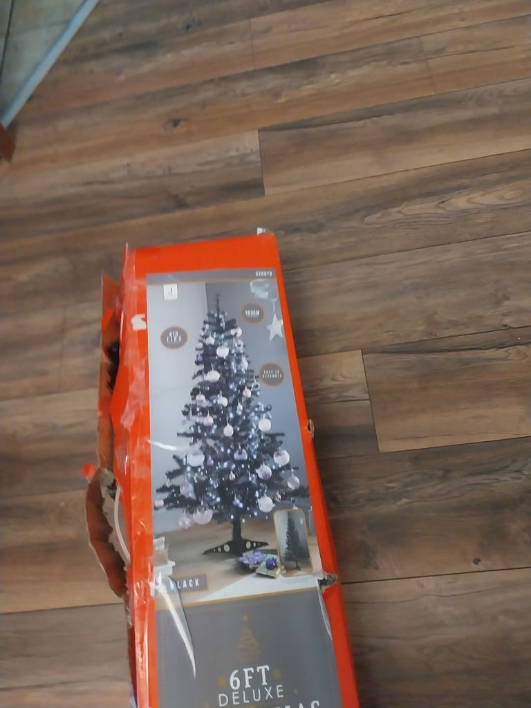Black xmas tree
