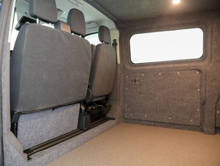 2022 Ford Transit Custom 2.0 300 EcoBlue Limited Panel Van 5dr Diesel Manual L2 H1 Euro 6 (s/s) (...