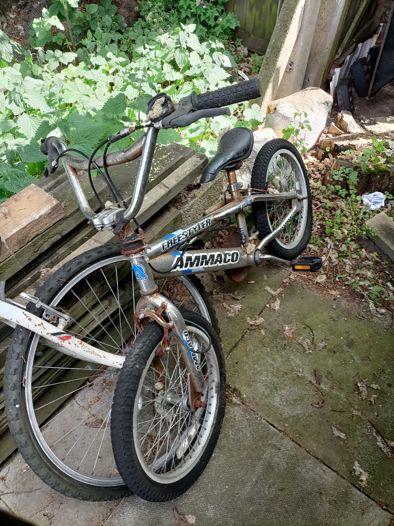 4 bicycles spares or repairs 