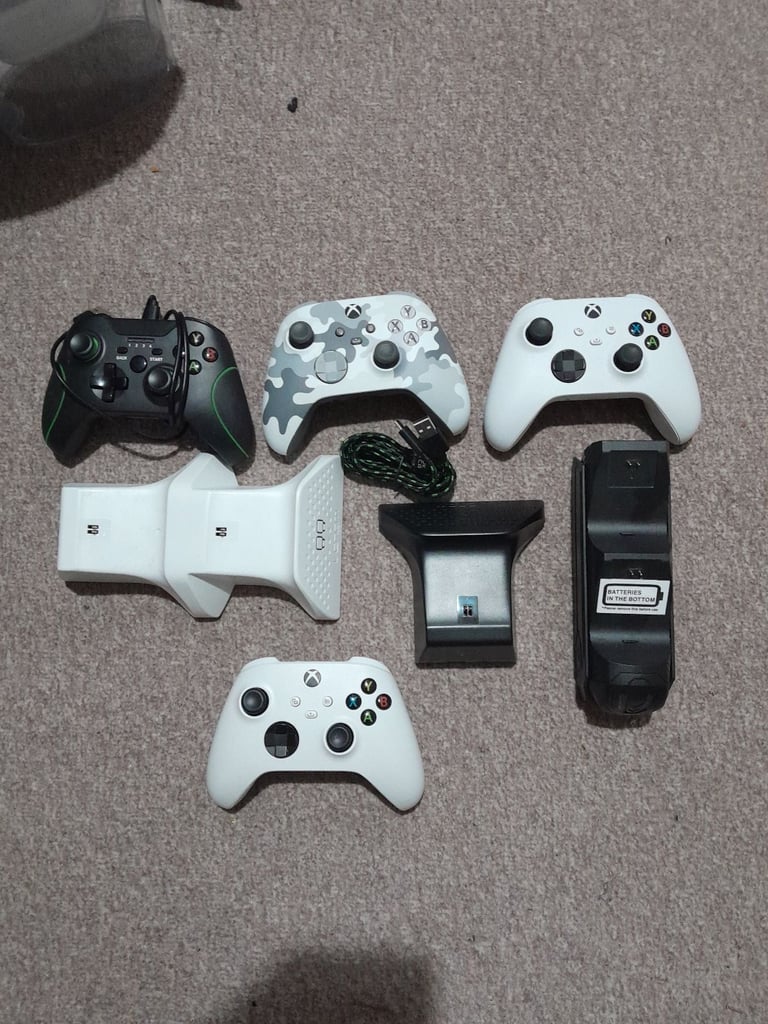 image for Xbox Controllers & Chargers Bundle - Spares/Repairs