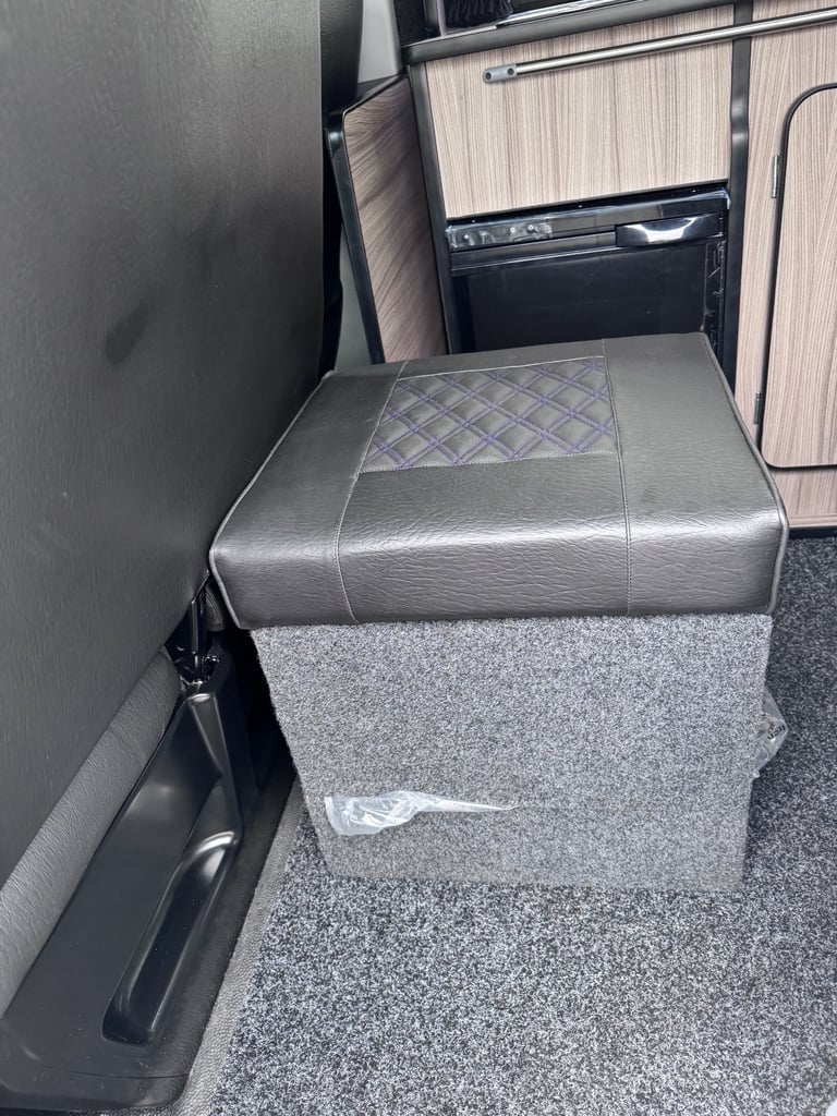 Volkswagen, TRANSPORTER/ camper, Panel Van, 2023, Manual, 1968 (cc)