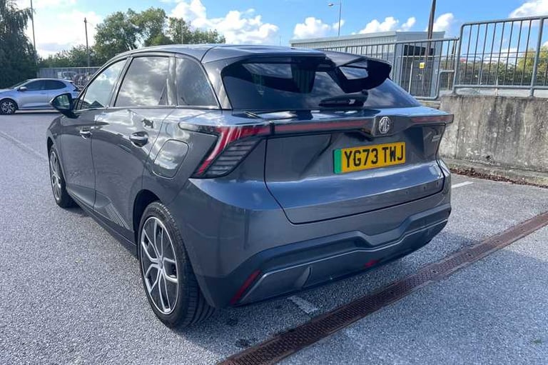 2023 MG MG4 64kWh Trophy Long Range Hatchback 5dr Electric Auto (203 ps) Hatchback Electric Autom...