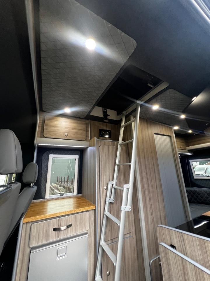 2021 Mercedes Benz Sprinter 3.5t H1 Premium motorhome campervan 5 door Motorh...